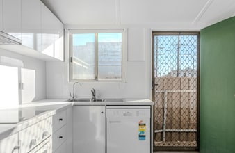 49 Newman St, Semaphore for lease Interior Photo- Image 2 of 6