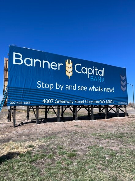 1709 Lincolnway Hwy, Cheyenne, WY for sale - Building Photo - Image 2 of 5