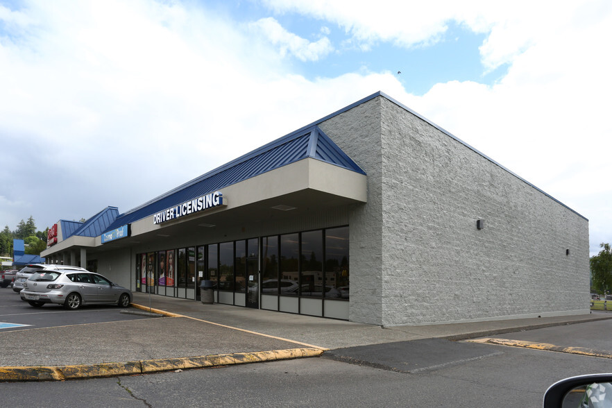 110-300 Kelso Dr, Kelso, WA for lease - Building Photo - Image 3 of 7