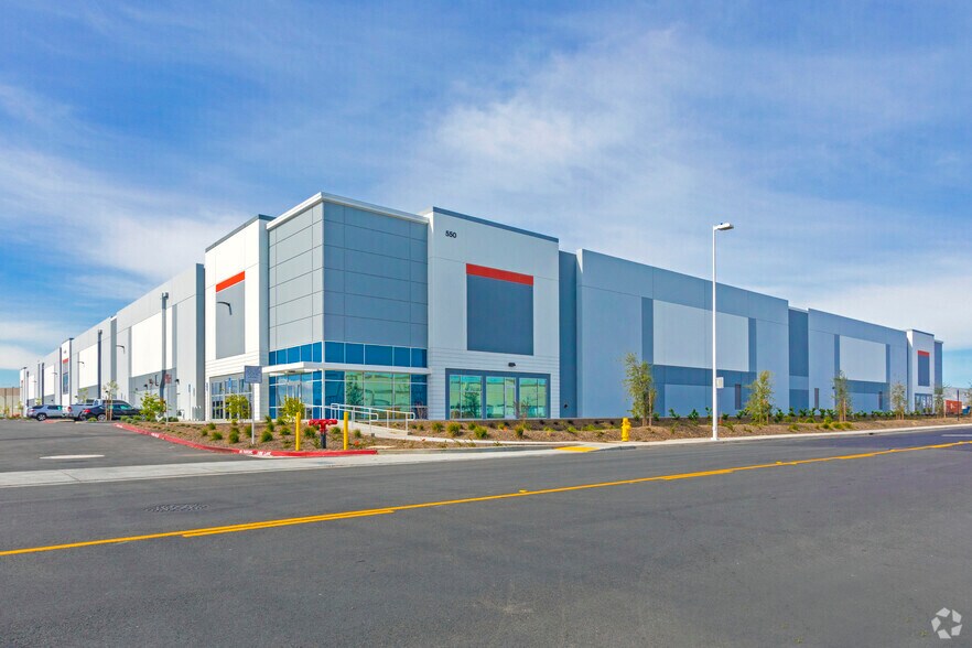 550 Tesla Dr, Lathrop, CA for sale - Primary Photo - Image 1 of 1