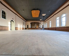 39-49 Main St S, Seaforth, ON for lease Interior Photo- Image 2 of 9