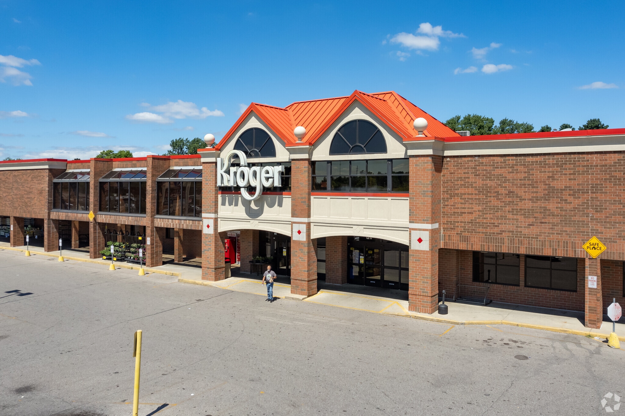 1143 E Ireland Rd, South Bend, IN for lease Building Photo- Image 1 of 7