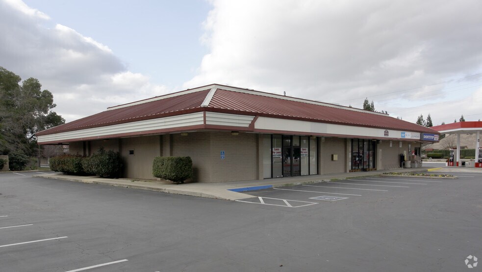 20 W Turner Rd, Lodi, CA 95240 Retail for Sale