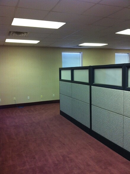 305 5th St, Huntington, WV for sale - Building Photo - Image 3 of 31