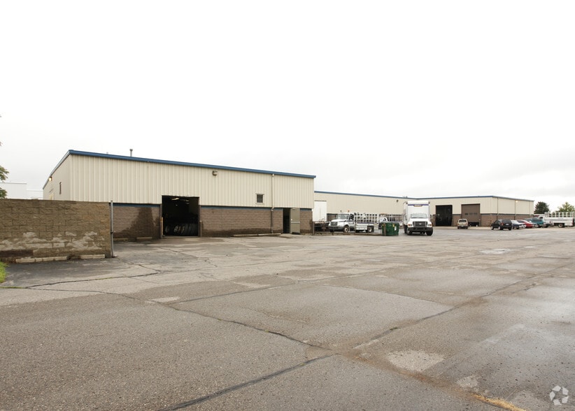 8881 Samuel Barton Dr, Belleville, MI for lease - Building Photo - Image 2 of 6