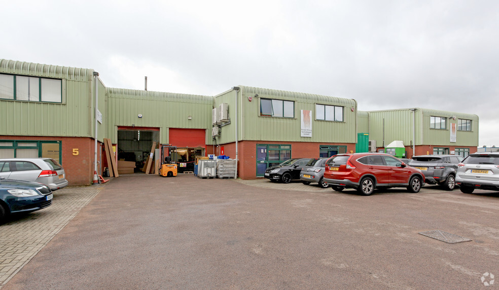 Watchmead, Welwyn Garden City for lease - Building Photo - Image 2 of 2