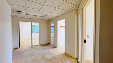 1707 S Park St, Kalamazoo, MI for lease Interior Photo- Image 1 of 3