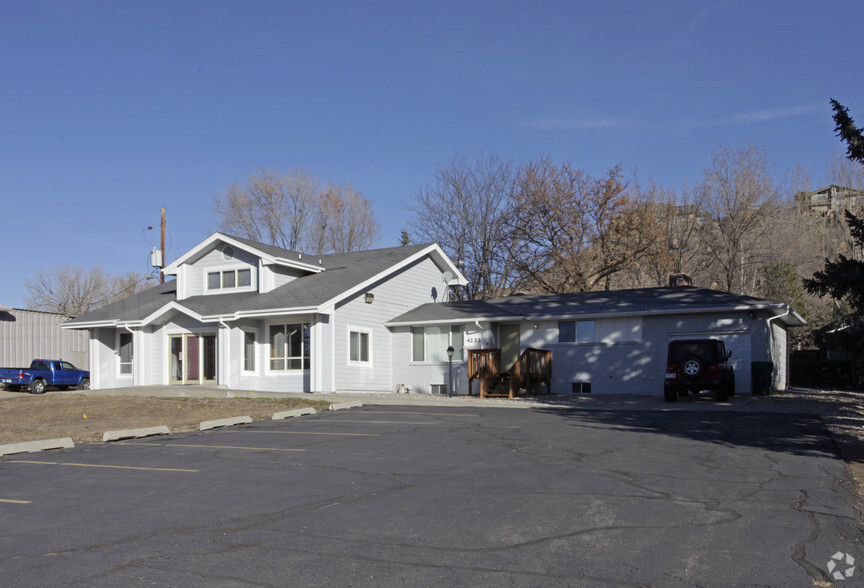 4233 W Eisenhower Blvd, Loveland, CO for sale - Primary Photo - Image 1 of 1