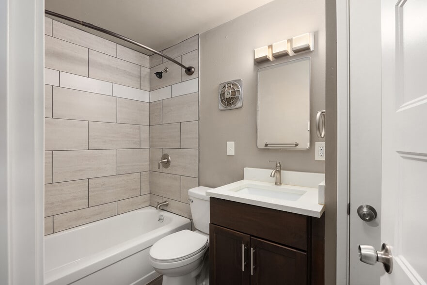 5416 S M St, Tacoma, WA for sale - Building Photo - Image 2 of 10