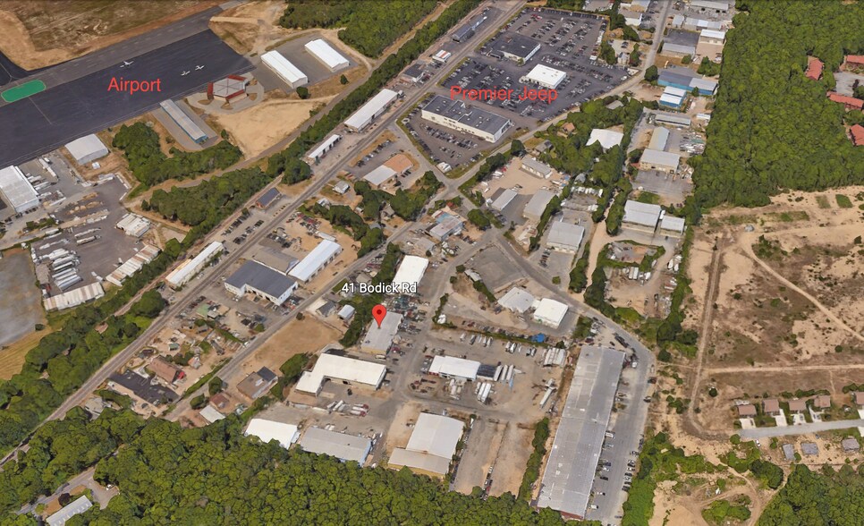 41 Bodick Rd, Hyannis, MA 02601