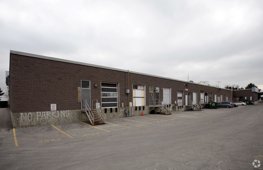 3600-3640 Victoria Park Ave, Toronto, ON for lease - Building Photo - Image 2 of 4