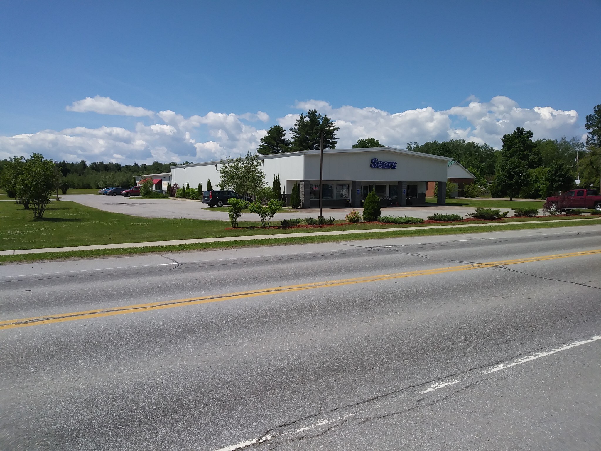 414 Route 7 S, Milton, VT for sale Primary Photo- Image 1 of 1