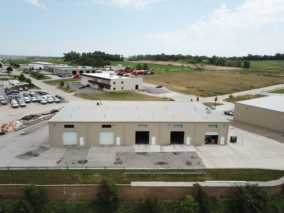 12350 Roberts Rd, La Vista, NE 68128 Property Record