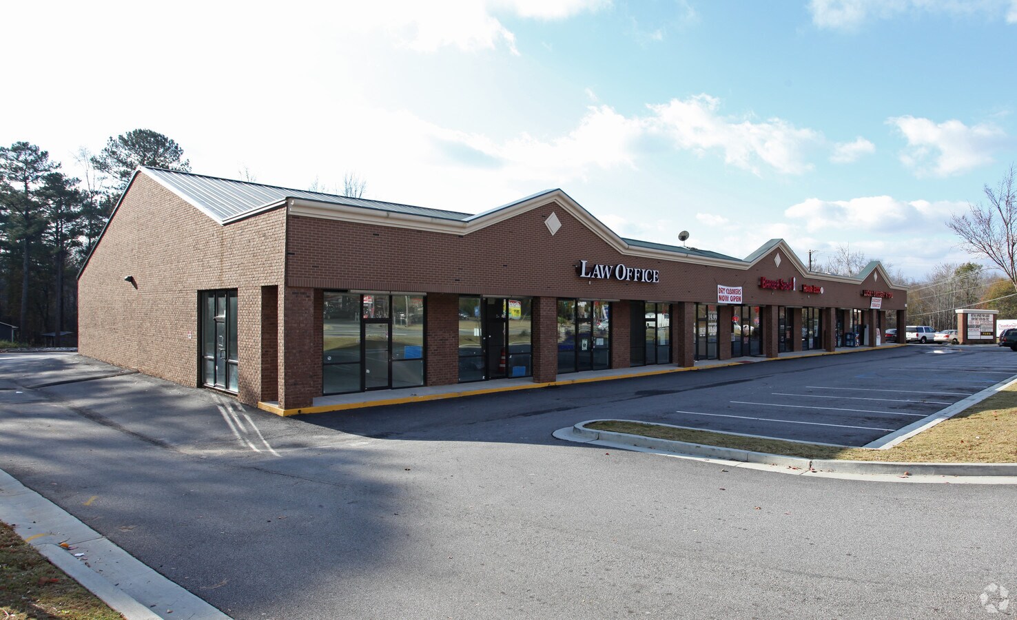 888 Pleasant Hill Rd NW, Lilburn, GA 30047