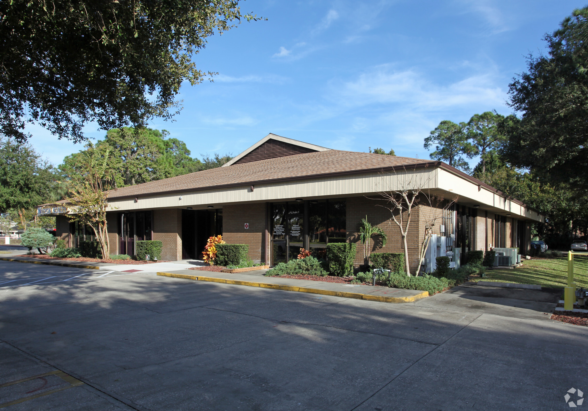 808 Dunlawton Ave, Port Orange, FL for lease Primary Photo- Image 1 of 3