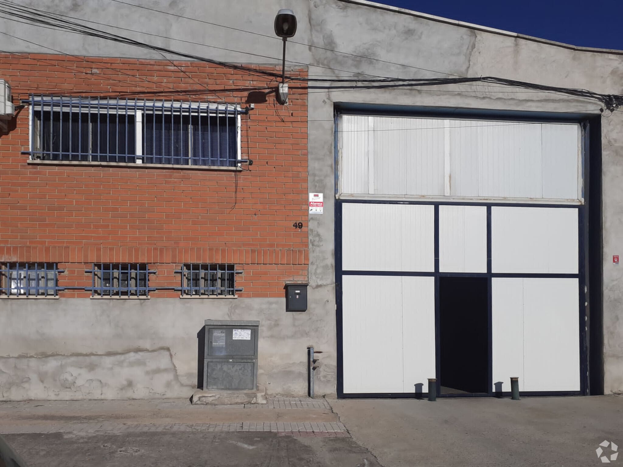 Industrial in San Fernando de Henares, Madrid for sale Building Photo- Image 1 of 1