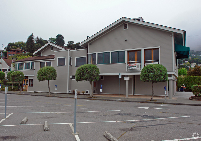 900 Bridgeway, Sausalito, CA for lease - Building Photo - Image 3 of 3