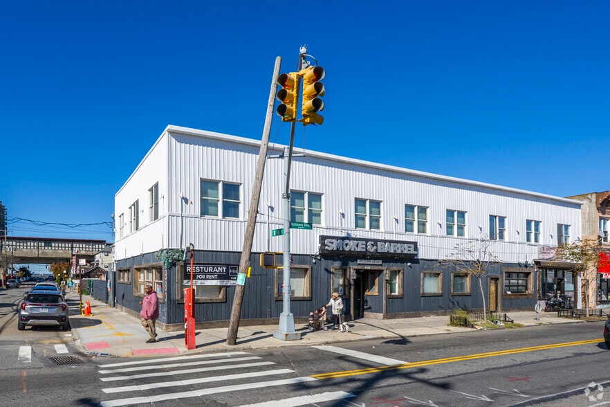 9720 Rockaway Beach Blvd, Rockaway Beach, NY for lease - Primary Photo - Image 1 of 3