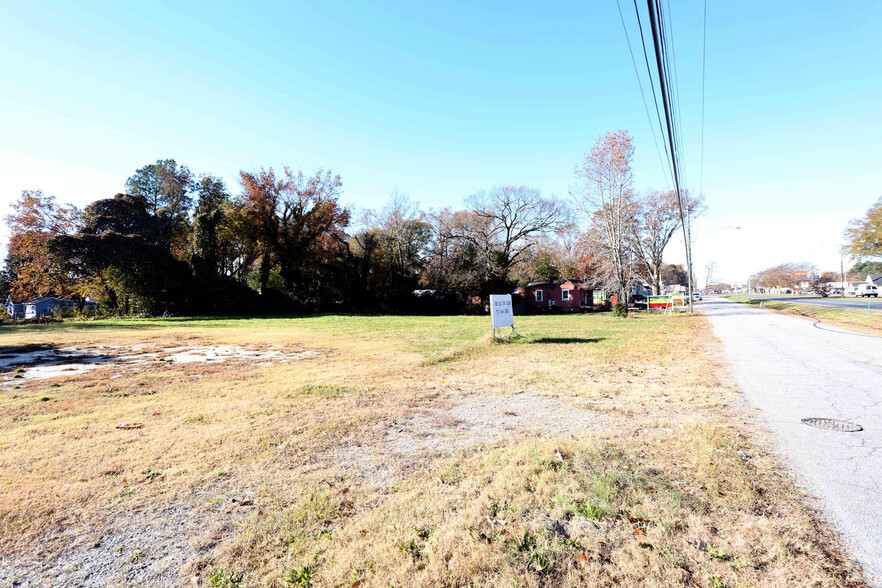 3008-3012 S Military Hwy, Chesapeake, VA for sale - Primary Photo - Image 1 of 1