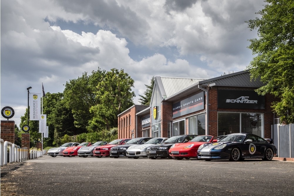 Portsmouth Rd, Woking for sale Primary Photo- Image 1 of 1