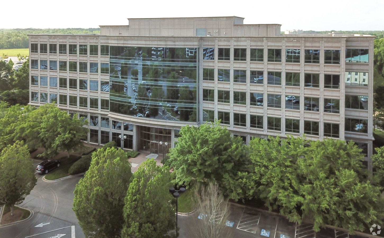 2320 Cascade Pointe Blvd, Charlotte, NC 28208 LakePointe Corporate