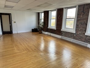 516-520 Main St, Boonton, NJ for lease Interior Photo- Image 2 of 5