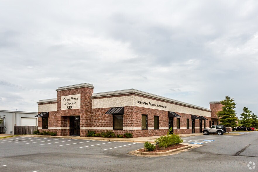 8410-8428 Counts Massie Rd, Maumelle, AR for sale - Primary Photo - Image 1 of 1