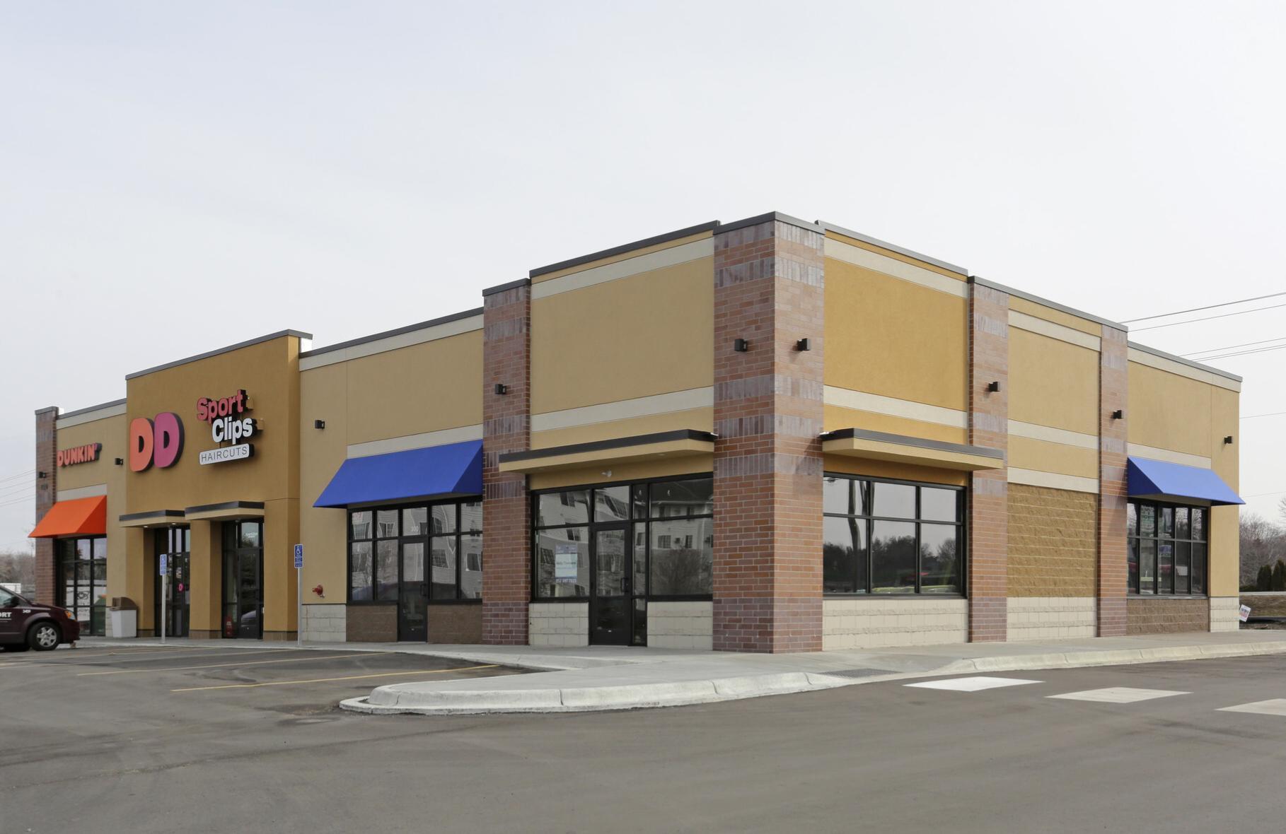 8300 University Ave NE, Fridley, MN for lease Building Photo- Image 1 of 5
