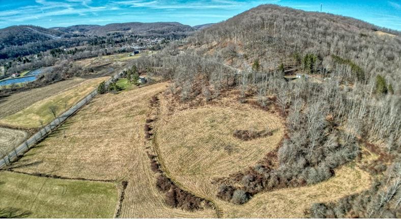 6152 Sugartown Rd, Ellicottville, NY for sale - Building Photo - Image 3 of 18