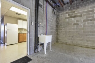 1225 27th St, Kenner, LA for lease Interior Photo- Image 1 of 12