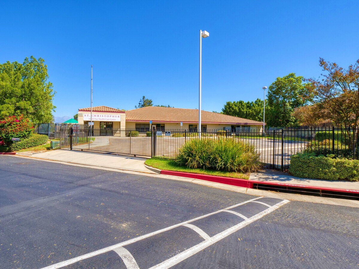 4180 Green River Rd, Corona, CA 92880