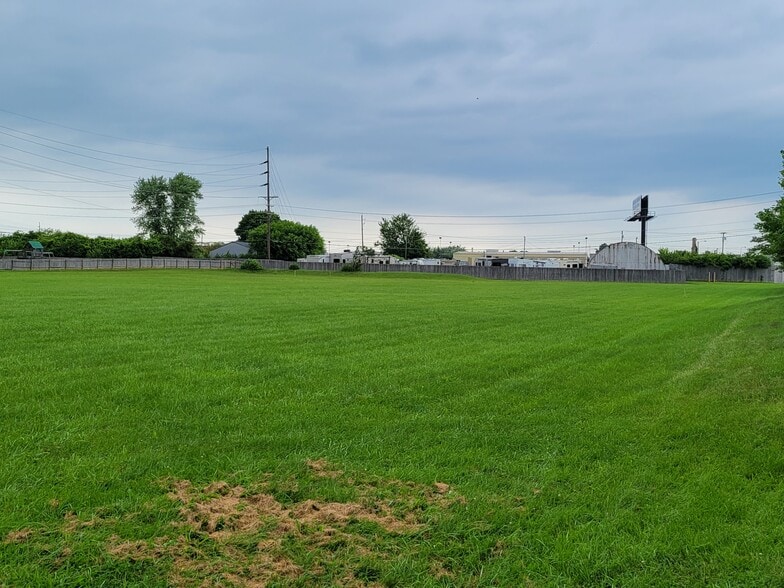 5757 W Broad St, Galloway, OH for lease - Building Photo - Image 3 of 4