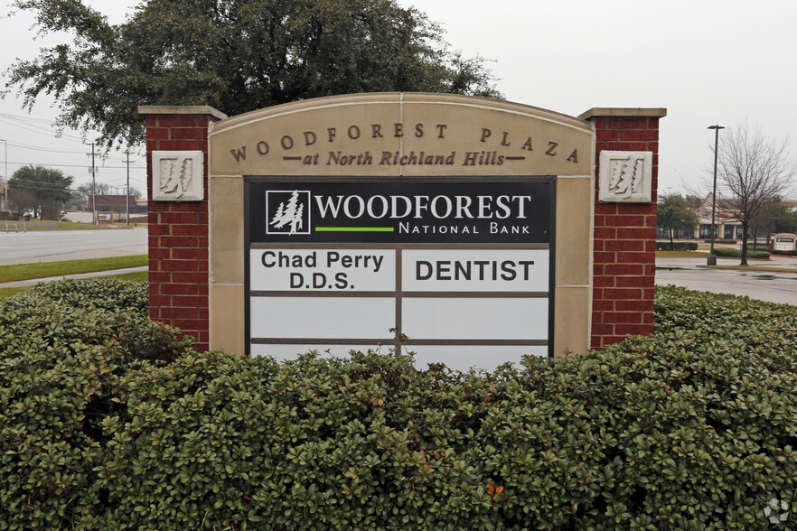 8408 N Davis Blvd, North Richland Hills, TX for lease - Building Photo - Image 2 of 13