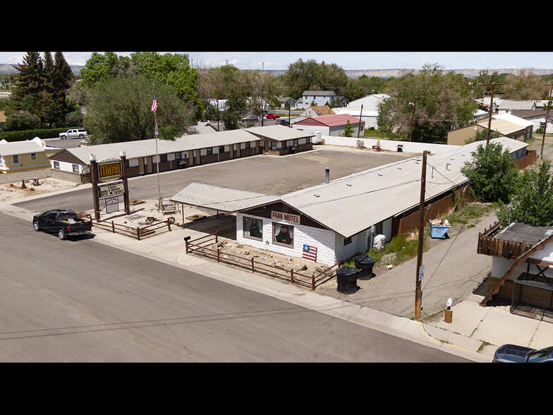 737 E 2nd St, Powell, WY for sale - Primary Photo - Image 1 of 1