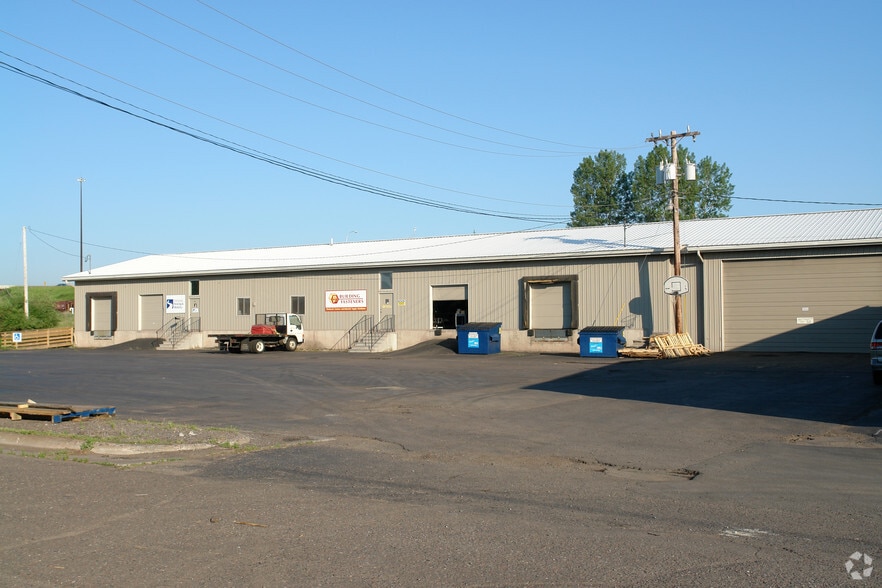 2701-2715 Courtland St, Duluth, MN for sale - Building Photo - Image 3 of 9