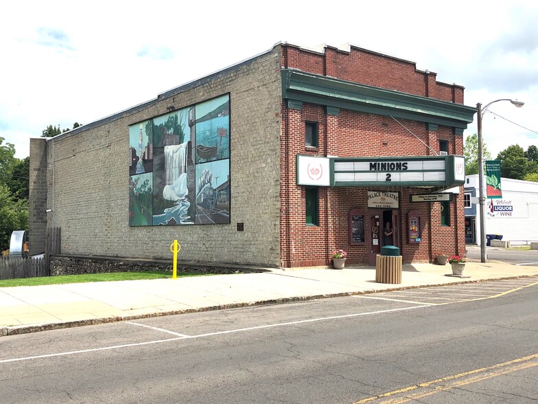 12053 E Main St, Wolcott, NY for sale - Primary Photo - Image 1 of 1