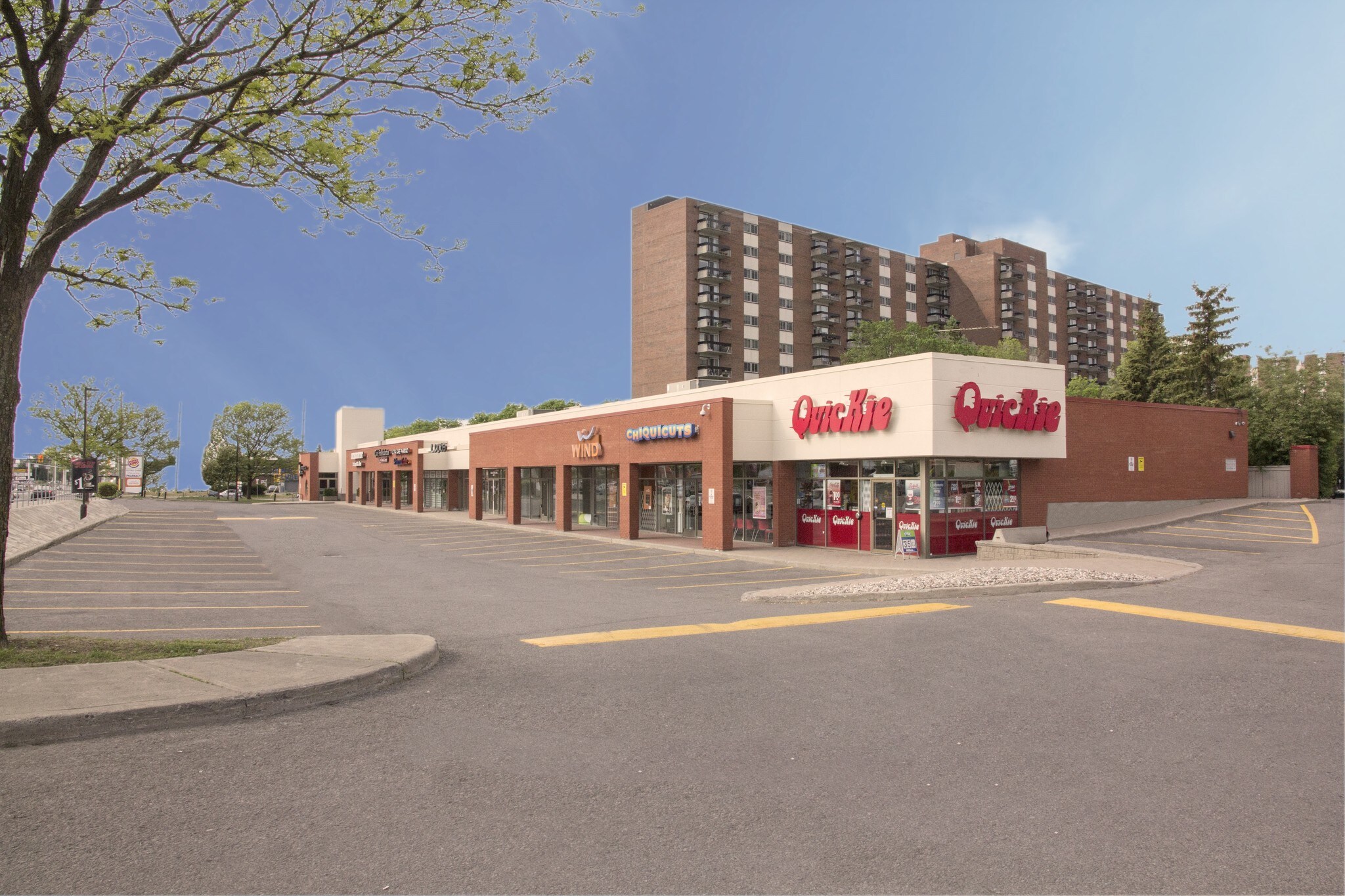 1366 Clyde Ave, Ottawa, ON for sale Primary Photo- Image 1 of 1