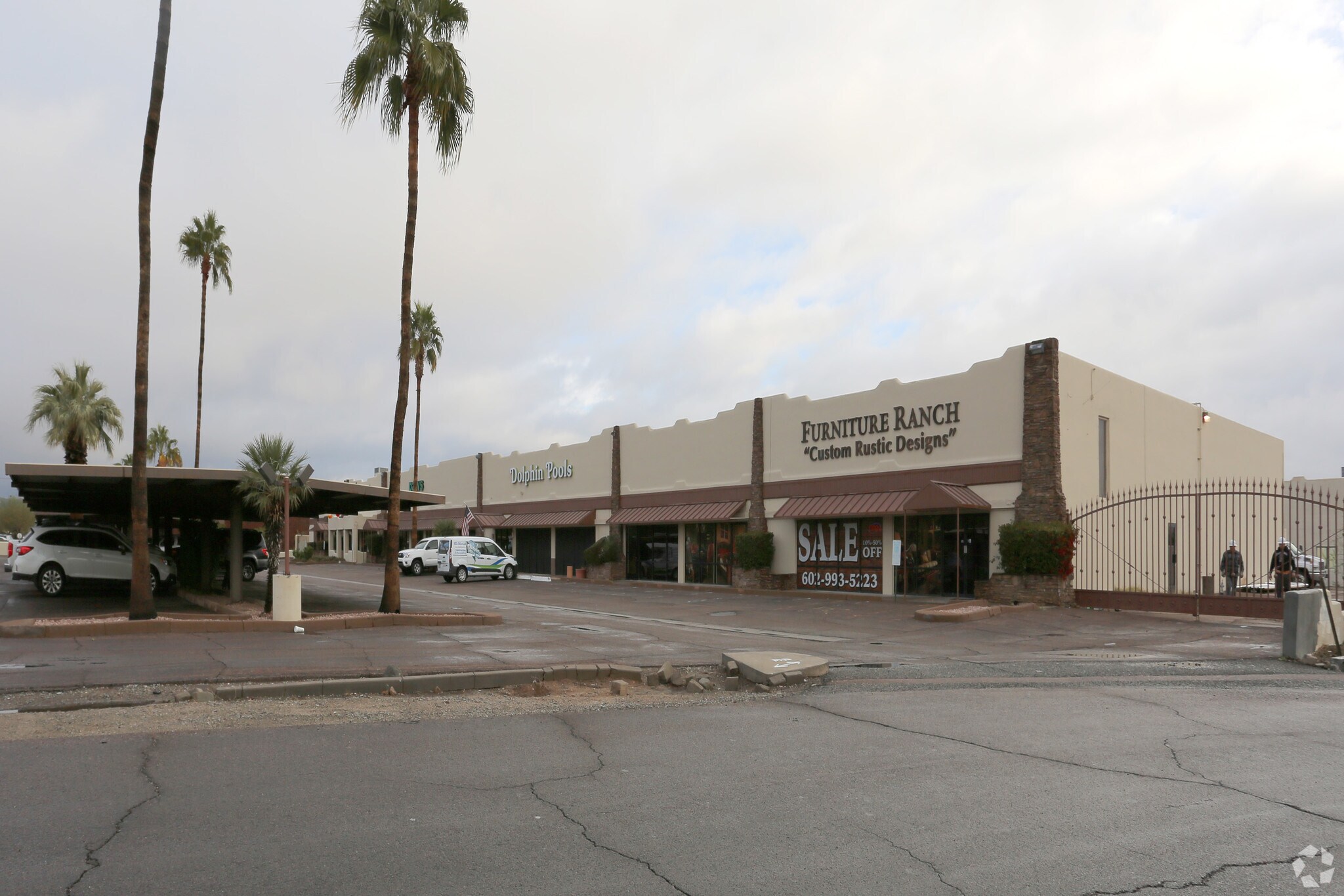 20635 N Cave Creek Rd, Phoenix, AZ 85024 Mohawk Plaza