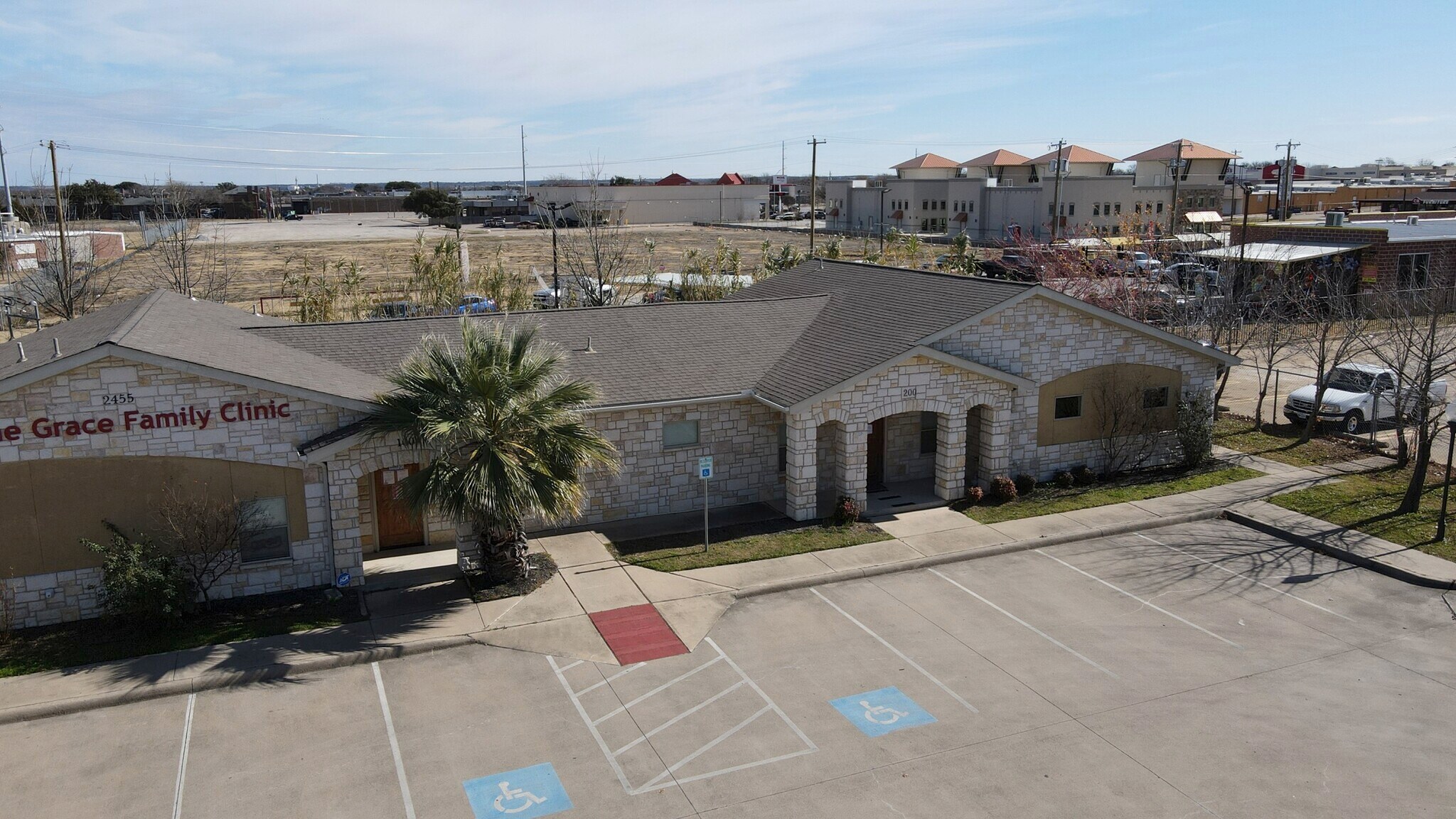 24512461 Robinson Rd, Grand Prairie, TX 75051 Grand Prairie Plaza