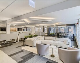 444 N Orleans St, Chicago, IL for lease Interior Photo- Image 1 of 5