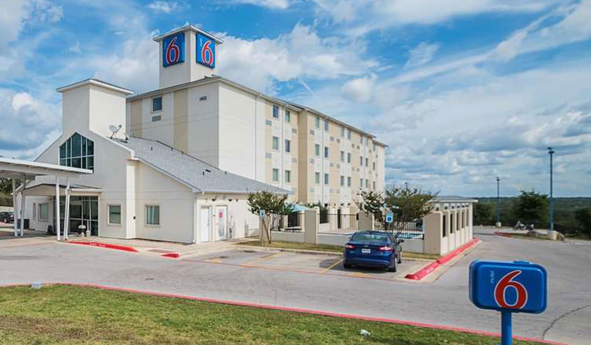 1400 Ollie Ln, Marble Falls, TX for sale Building Photo- Image 1 of 1