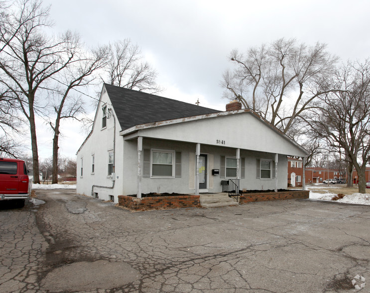 1341 S Hamilton Rd, Columbus, OH for sale - Primary Photo - Image 1 of 1