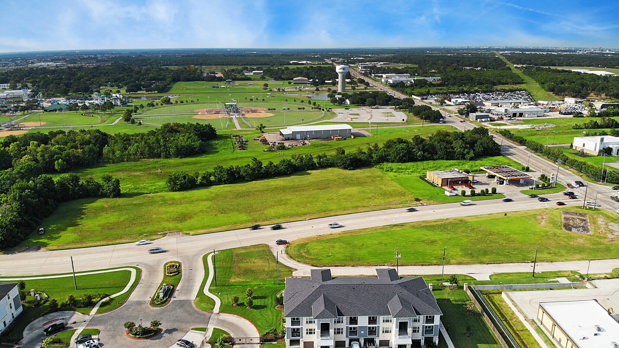 W Cedar Bayou Lynchburg Rd, Baytown, TX for sale Building Photo- Image 1 of 1