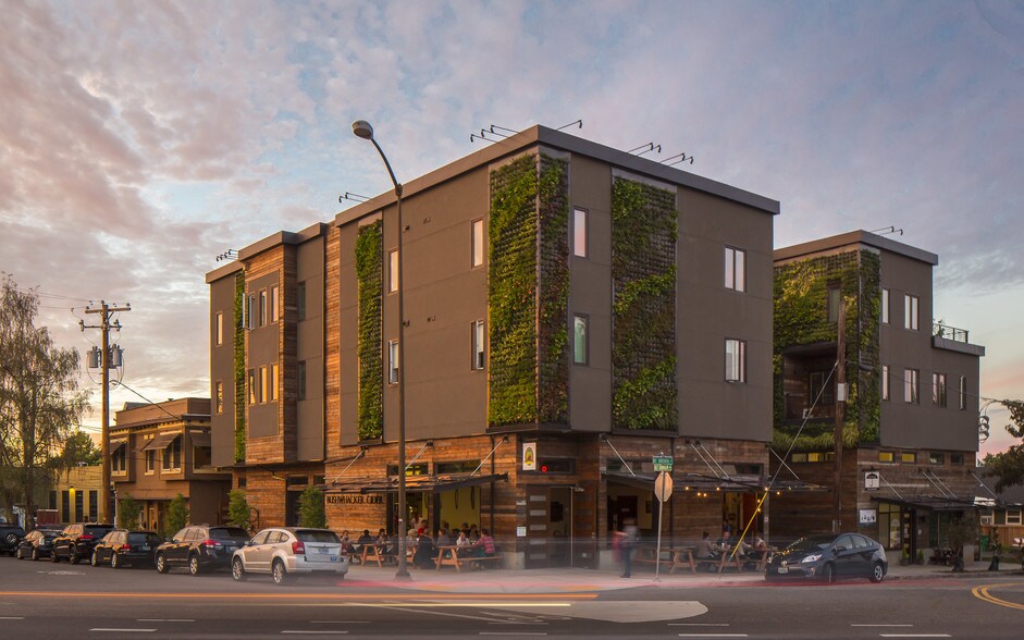 909 NE Oneonta St, Portland, OR for sale - Other - Image 1 of 1