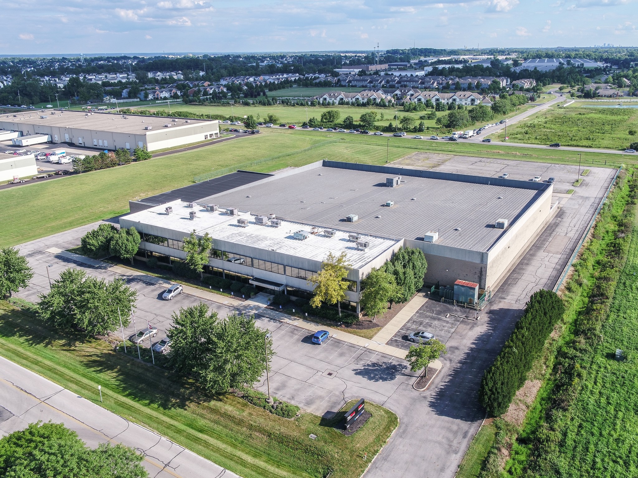 7801 N Central Dr, Lewis Center, OH for lease Building Photo- Image 1 of 16