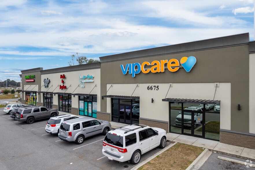 6675 Pine Forest Rd, Pensacola, FL 32526