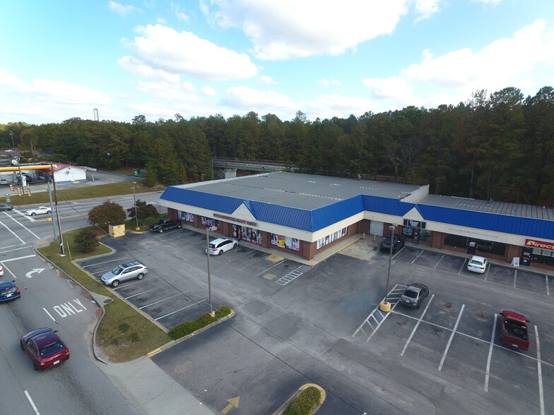 7380-7390 Two Notch Rd, Columbia, SC for lease - Building Photo - Image 2 of 4