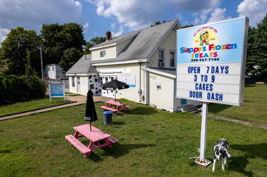 534 Broadway, Raynham, MA for sale - Building Photo - Image 1 of 1