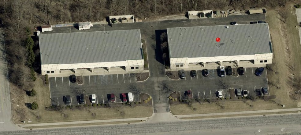 10330-10340 Pleasant St, Noblesville, IN for lease - Building Photo - Image 2 of 4