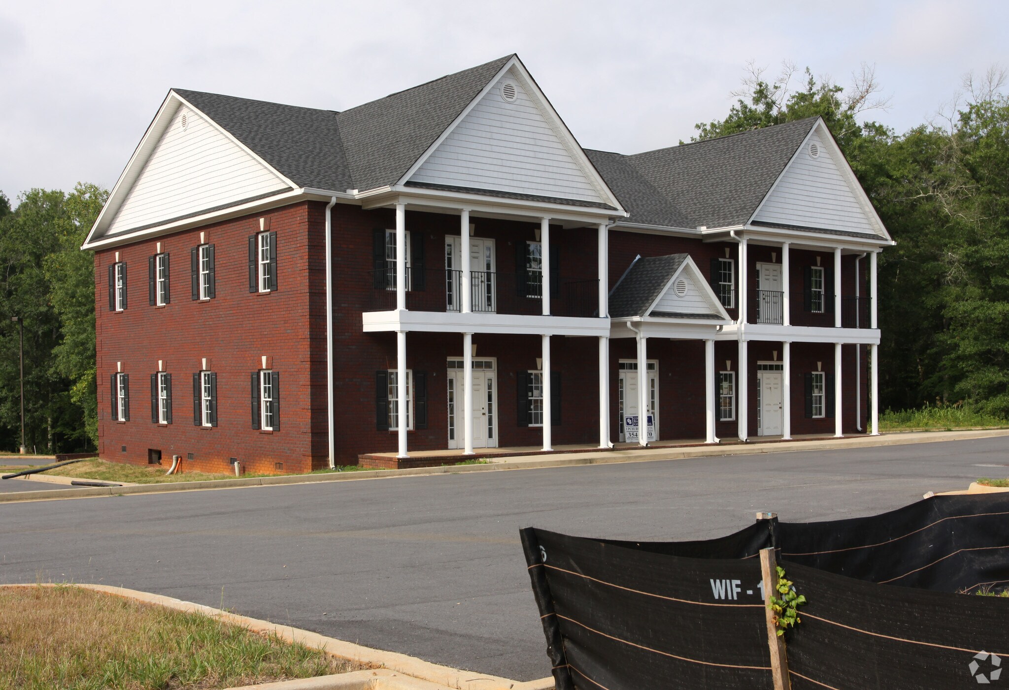 1050 Barber Creek Dr, Watkinsville, GA 30677 Building 300